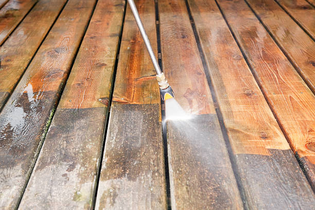 Why Choose Our Certified Pressure Washing Experts for Your Project Needs in Bethany, MO?